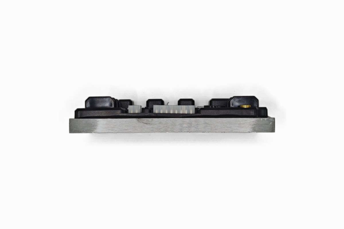 DUENE B14 dual motor controller view 4